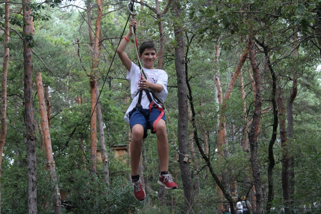 Village Camps International Summer Camp Ard&egrave;che, France 2019-07-26 https://www.villagecamps.com/journals_admin/images/2023-2575-IMG_0412.jpg