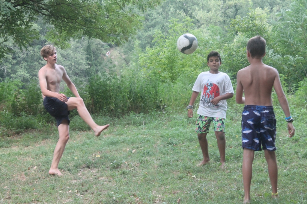 Village Camps International Summer Camp Ard&egrave;che, France 2019-07-26 https://www.villagecamps.com/journals_admin/images/2023-2718-IMG_0570.jpg