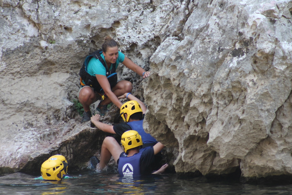 Village Camps International Summer Camp Ard&egrave;che, France 2019-07-26 https://www.villagecamps.com/journals_admin/images/2025-1595-IMG_0122.jpg