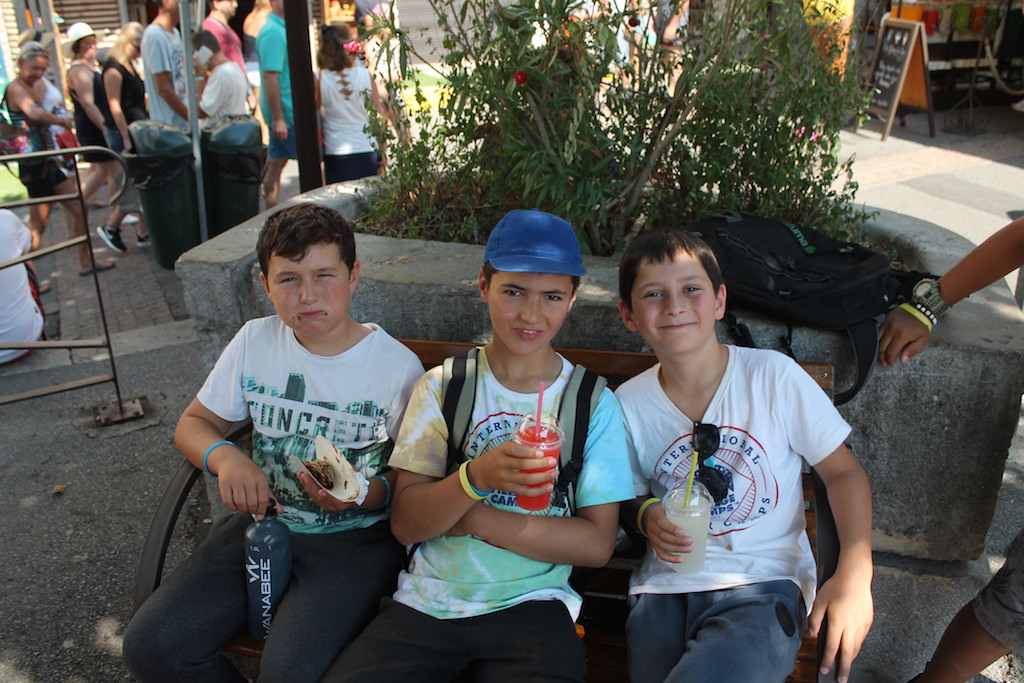 Village Camps International Summer Camp Ard&egrave;che, France 2019-07-26 https://www.villagecamps.com/journals_admin/images/2028-7330-IMG_0390.jpg