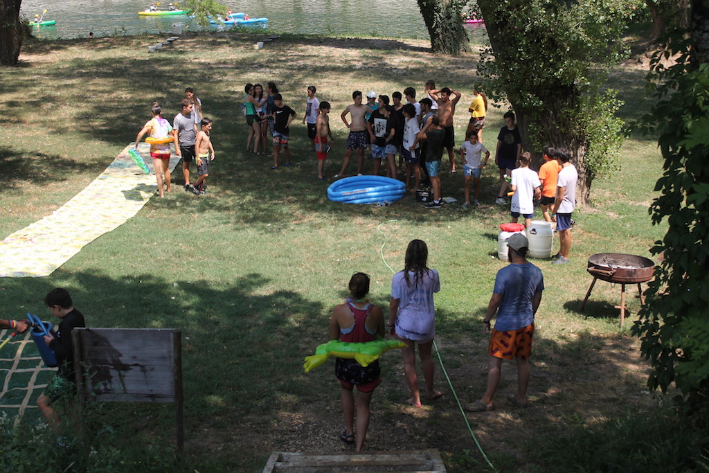 Village Camps International Summer Camp Ard&egrave;che, France 2019-07-26 https://www.villagecamps.com/journals_admin/images/2029-0118-IMG_0012.jpg