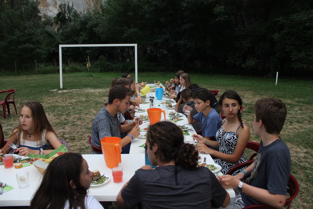 Village Camps International Summer Camp Ard&egrave;che, France 2019-07-26 https://www.villagecamps.com/journals_admin/images/2029-8256-IMG_0119.jpg