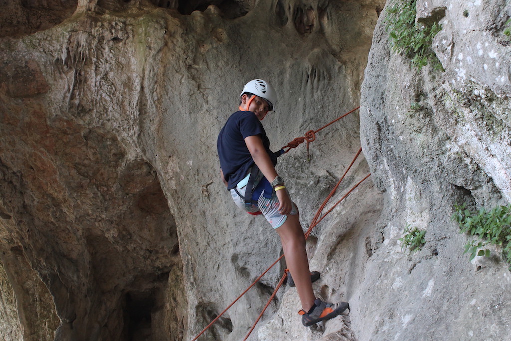 Village Camps International Summer Camp Ard&egrave;che, France 2019-07-26 https://www.villagecamps.com/journals_admin/images/2155-7733-Climbing8.jpg