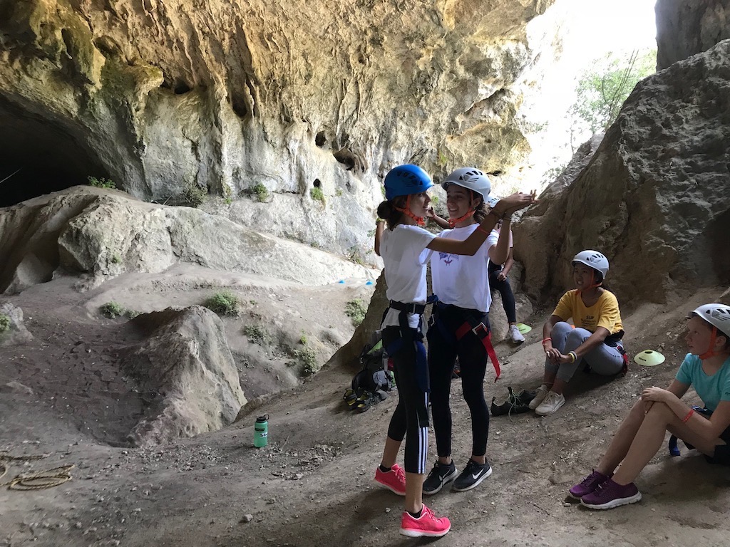 Village Camps International Summer Camp Ard&egrave;che, France 2019-07-26 https://www.villagecamps.com/journals_admin/images/2155-7873-RClimbing2.jpg