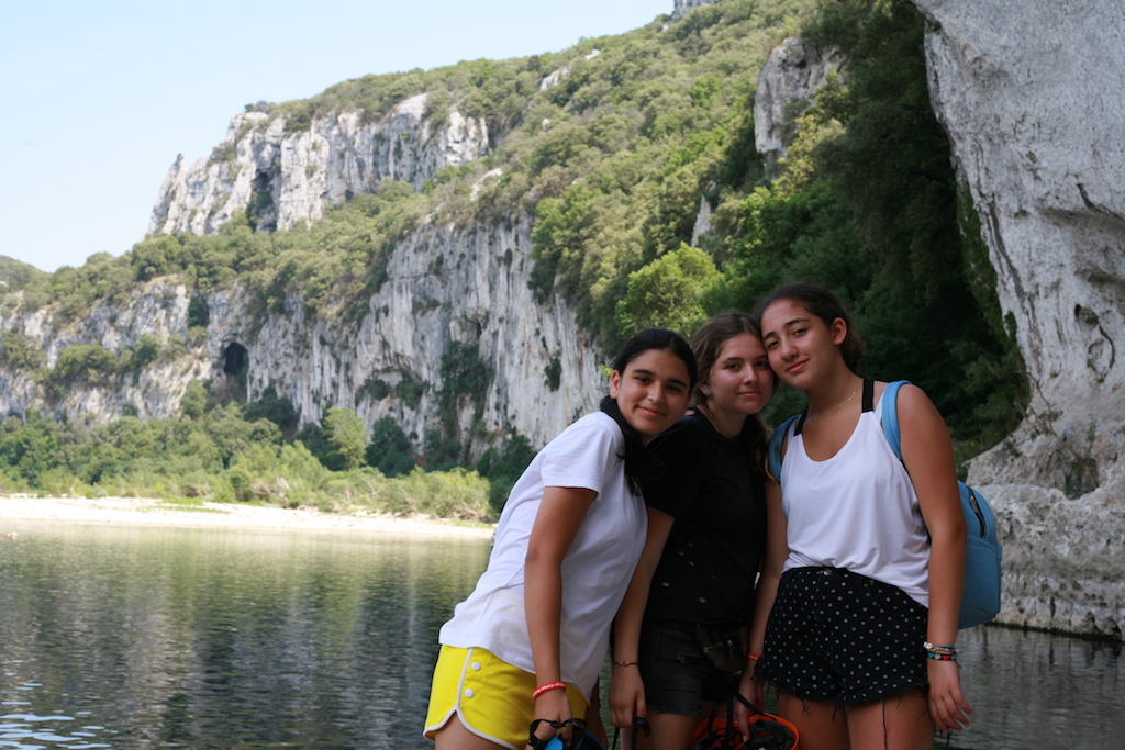 Village Camps International Summer Camp Ard&egrave;che, France 2019-07-26 https://www.villagecamps.com/journals_admin/images/2156-4909-Geo7.jpg