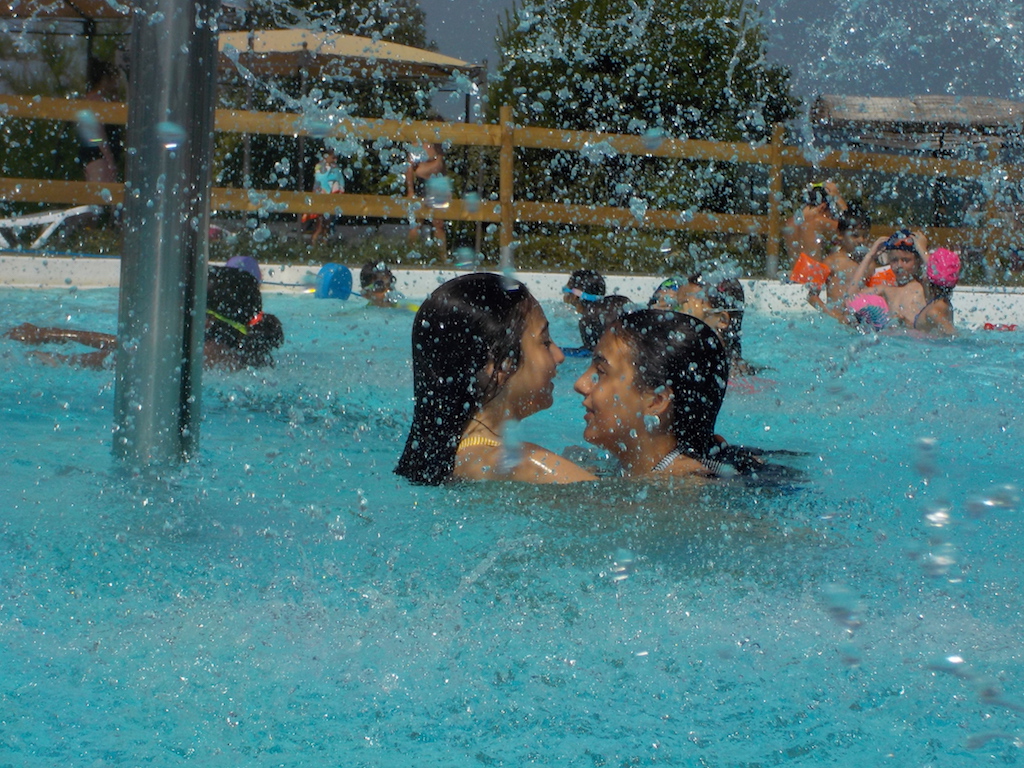 Village Camps International Summer Camp Ard&egrave;che, France 2019-07-26 https://www.villagecamps.com/journals_admin/images/2156-5254-Swim10.jpg