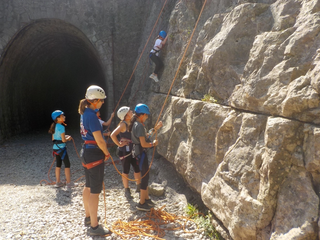 Village Camps International Summer Camp Ard&egrave;che, France 2019-07-26 https://www.villagecamps.com/journals_admin/images/2157-3983-DSCN4496.jpg