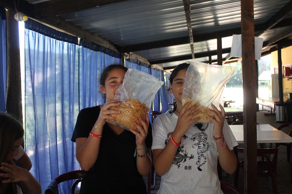 Village Camps International Summer Camp Ard&egrave;che, France 2019-07-26 https://www.villagecamps.com/journals_admin/images/2158-7567-Bake8.jpg