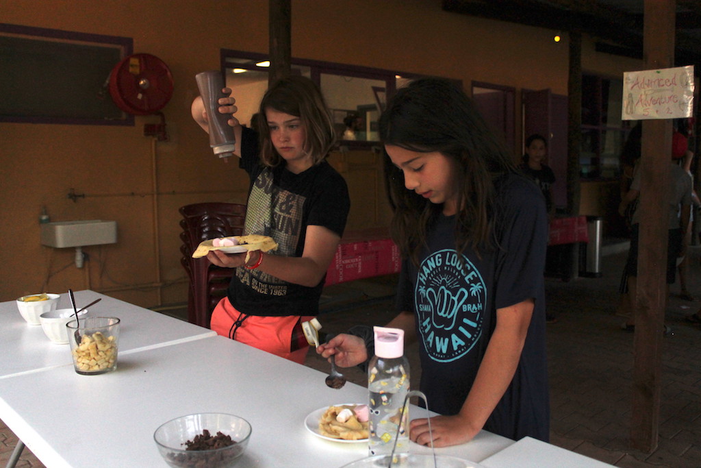 Village Camps International Summer Camp Ard&egrave;che, France 2019-07-26 https://www.villagecamps.com/journals_admin/images/2158-7591-Crepe2.jpg