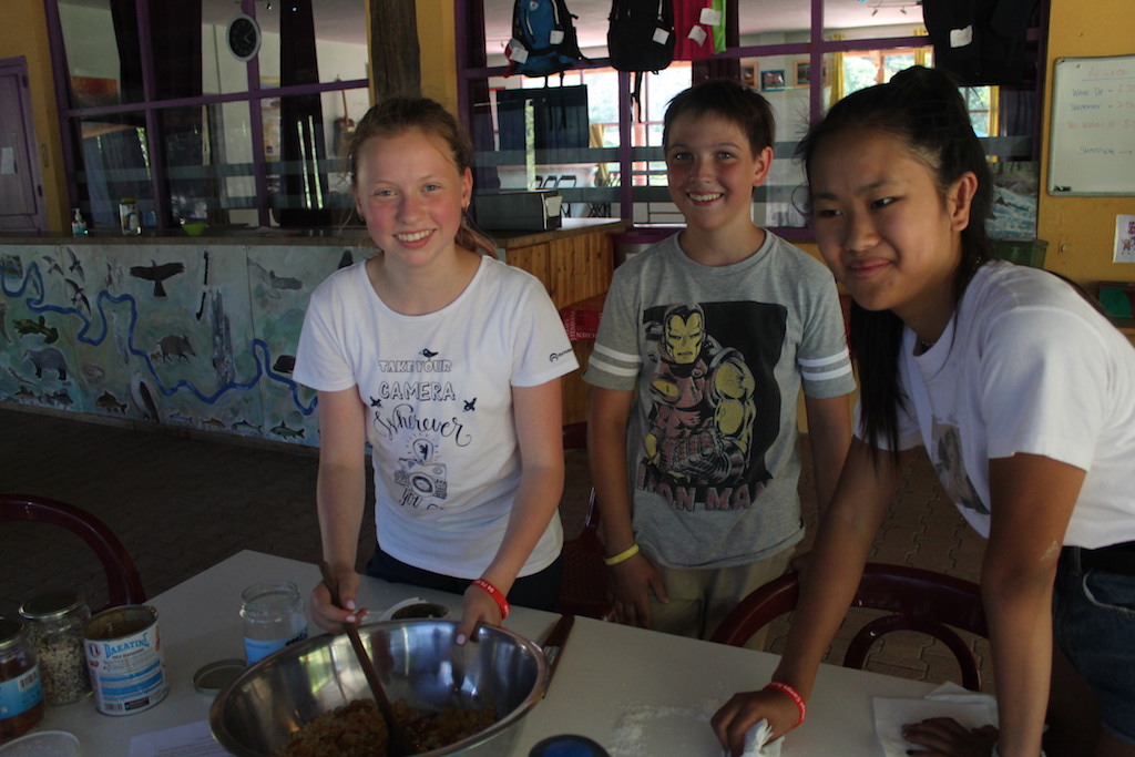 Village Camps International Summer Camp Ard&egrave;che, France 2019-07-26 https://www.villagecamps.com/journals_admin/images/2158-7812-Bake6.jpg