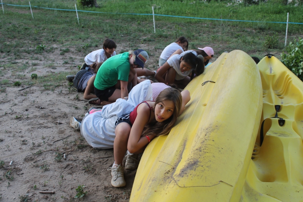 Village Camps International Summer Camp Ard&egrave;che, France 2019-07-26 https://www.villagecamps.com/journals_admin/images/2161-1668-CanoeComando9.jpg