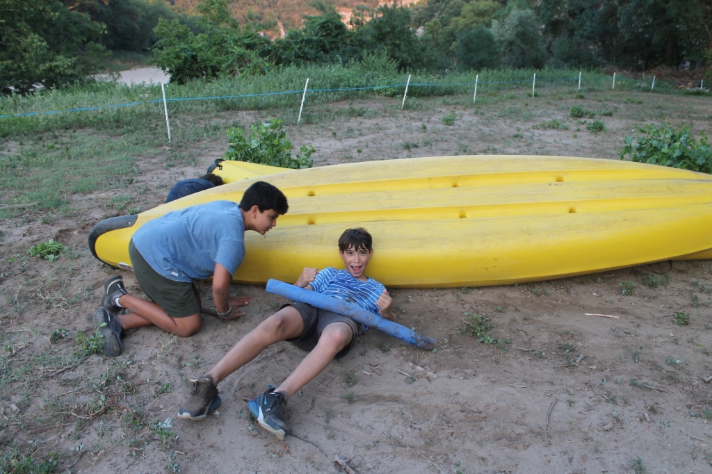 Village Camps International Summer Camp Ard&egrave;che, France 2019-07-26 https://www.villagecamps.com/journals_admin/images/2161-1728-CanoeComando16.jpg