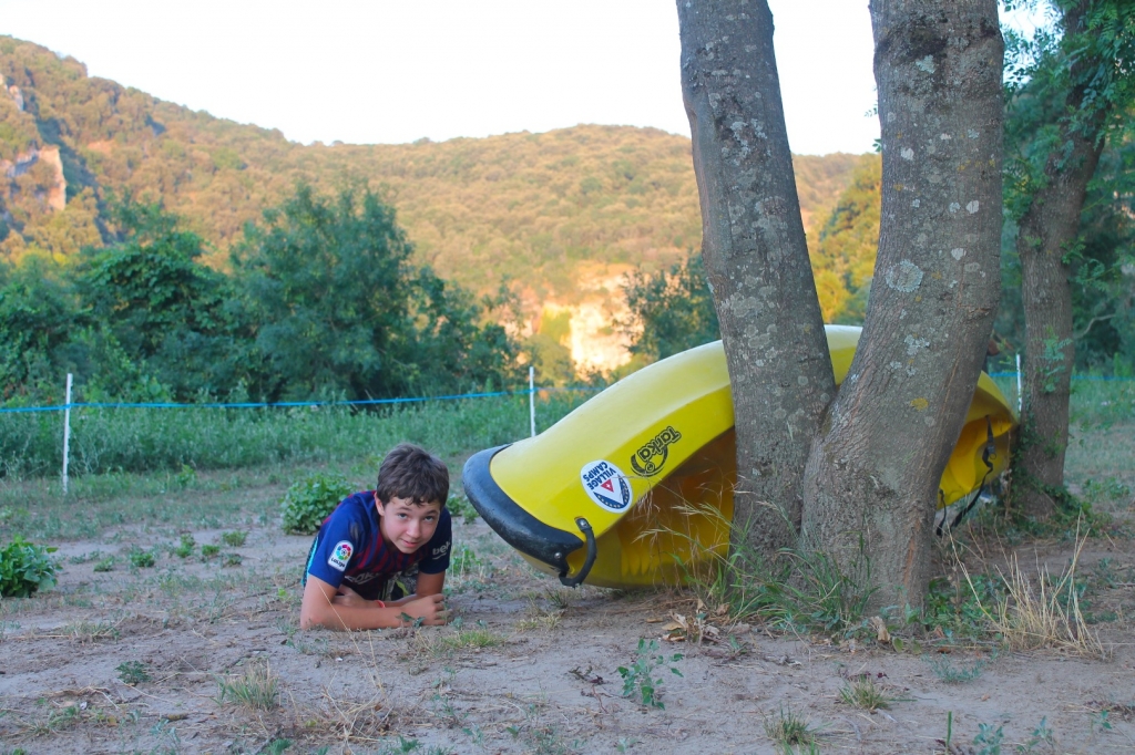 Village Camps International Summer Camp Ard&egrave;che, France 2019-07-26 https://www.villagecamps.com/journals_admin/images/2161-2577-CanoeComando6.jpg