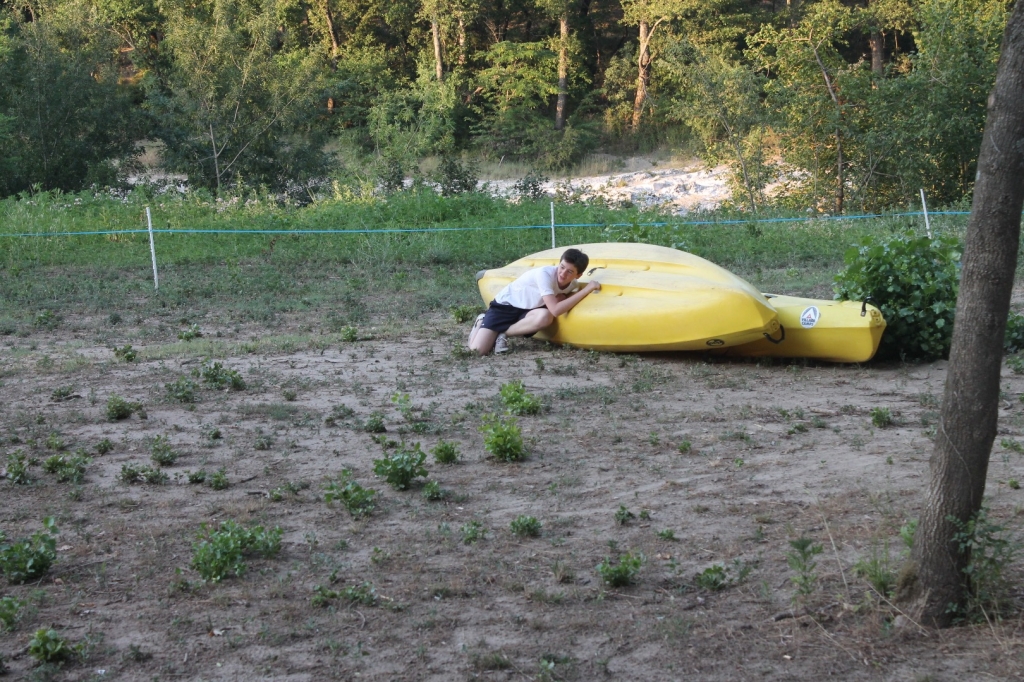 Village Camps International Summer Camp Ard&egrave;che, France 2019-07-26 https://www.villagecamps.com/journals_admin/images/2161-2624-CanoeComando4.jpg