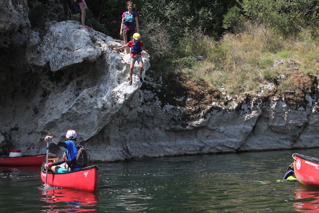 Village Camps International Summer Camp Ard&egrave;che, France 2019-07-26 https://www.villagecamps.com/journals_admin/images/2162-2243-Jump9.jpg