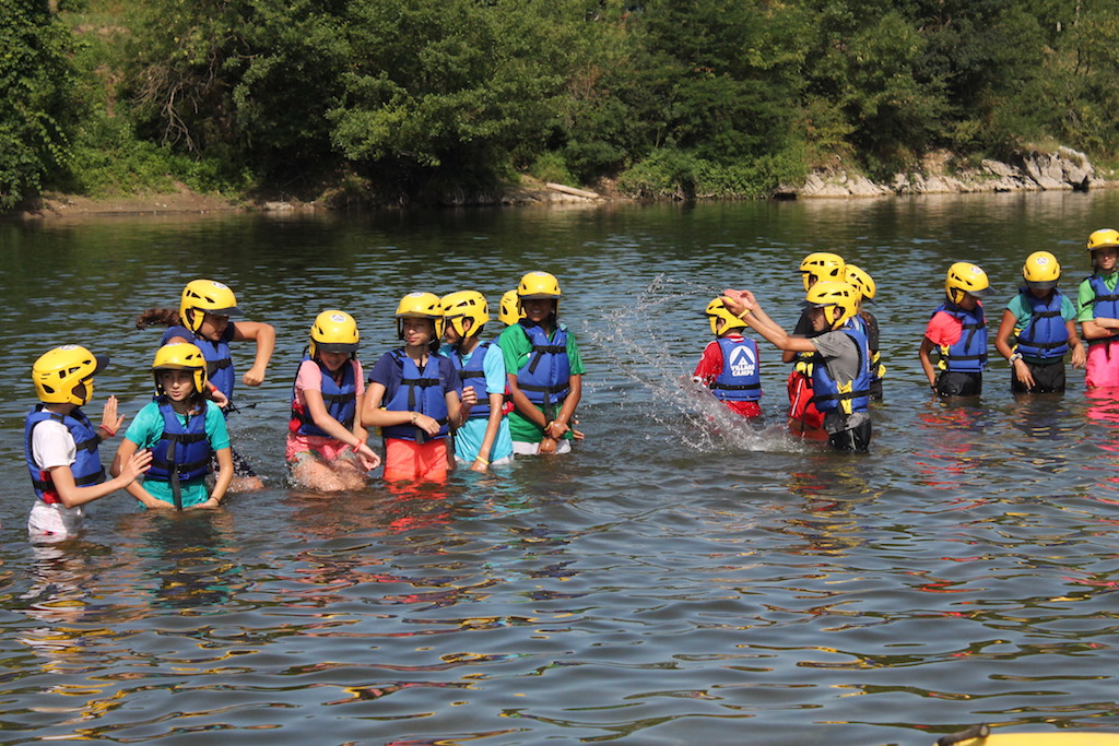 Village Camps International Summer Camp Ard&egrave;che, France 2019-07-26 https://www.villagecamps.com/journals_admin/images/2162-2350-MiniDescent7.jpg