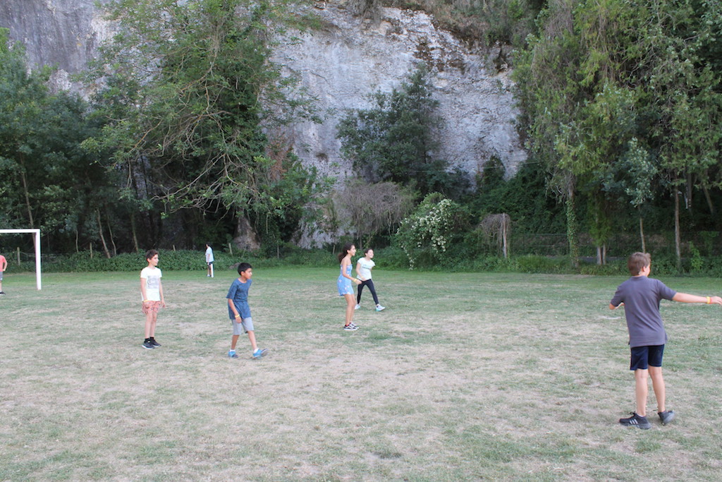 Village Camps International Summer Camp Ard&egrave;che, France 2019-07-26 https://www.villagecamps.com/journals_admin/images/2224-0129-Football3.jpg