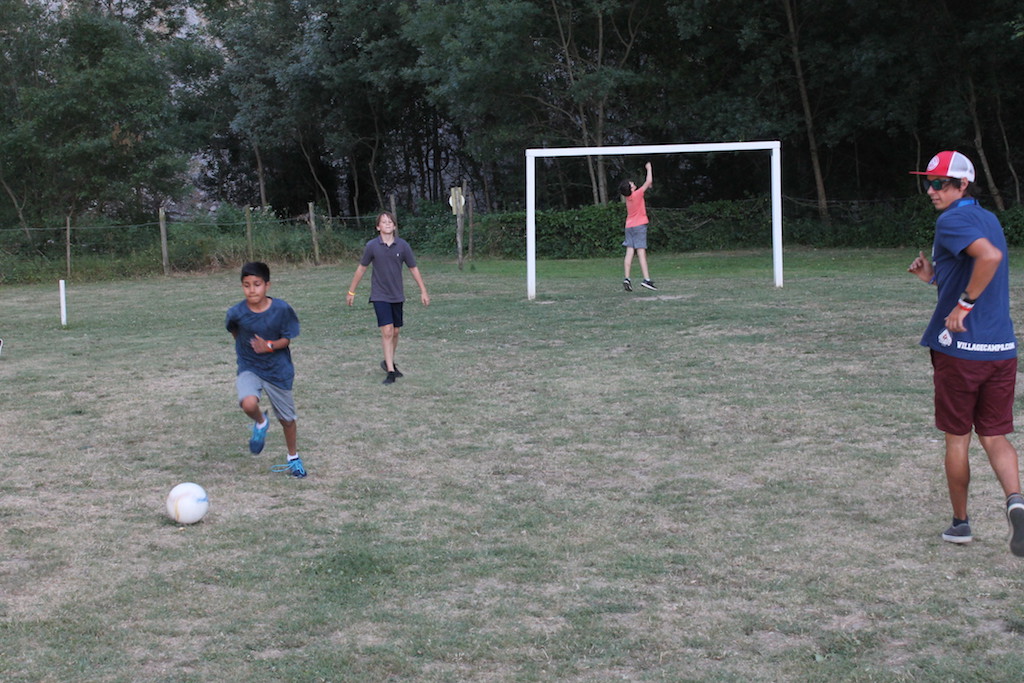 Village Camps International Summer Camp Ard&egrave;che, France 2019-07-26 https://www.villagecamps.com/journals_admin/images/2224-0139-Football2.jpg
