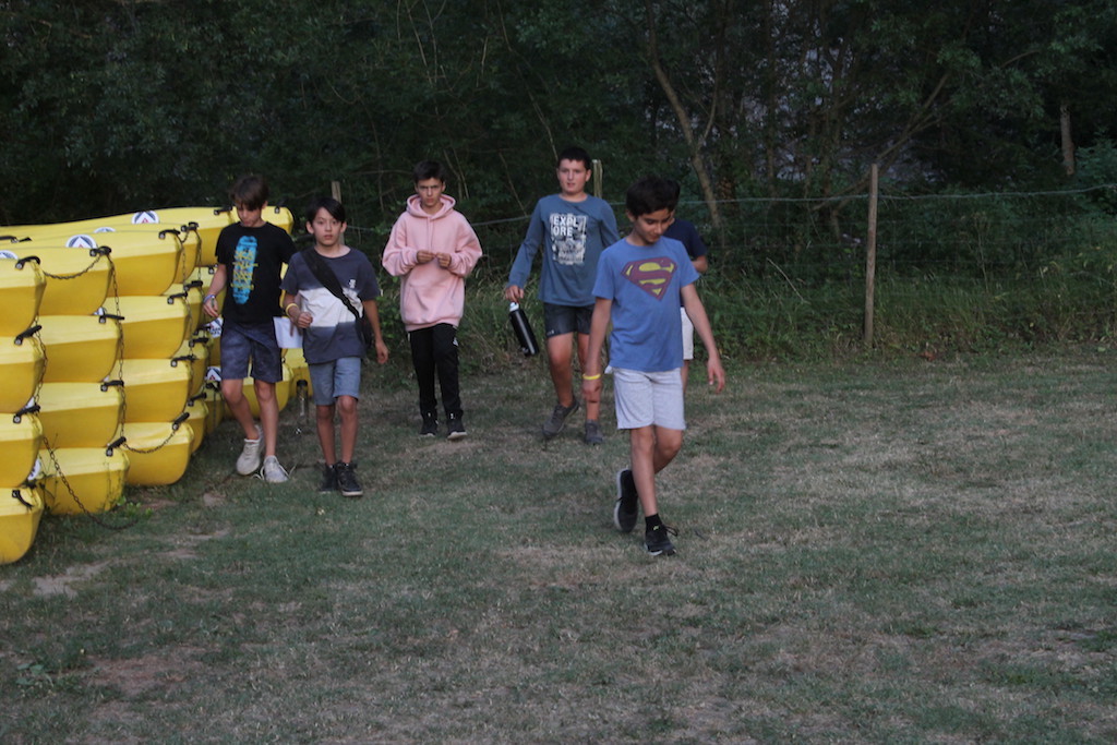 Village Camps International Summer Camp Ard&egrave;che, France 2019-07-26 https://www.villagecamps.com/journals_admin/images/2226-9693-MurderMystery15.jpg