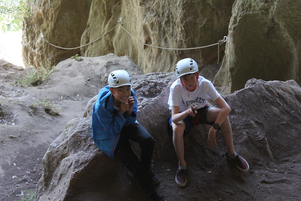 Village Camps International Summer Camp Ard&egrave;che, France 2019-07-26 https://www.villagecamps.com/journals_admin/images/2226-9831-R1Climb7.jpg