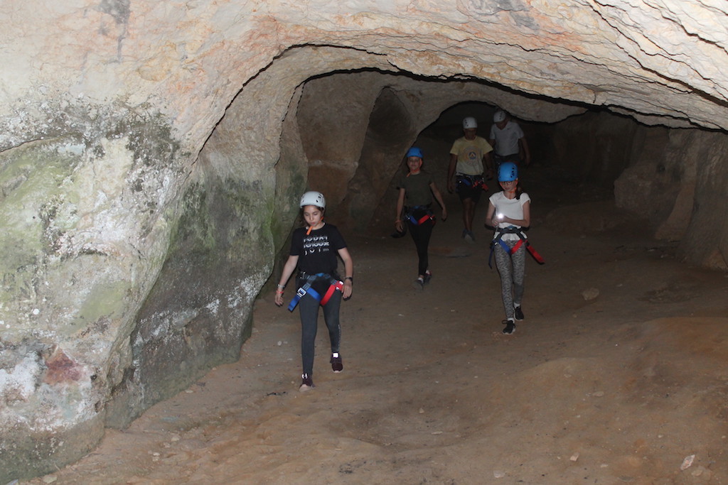 Village Camps International Summer Camp Ard&egrave;che, France 2019-07-26 https://www.villagecamps.com/journals_admin/images/2226-9860-R1Climb13.jpg