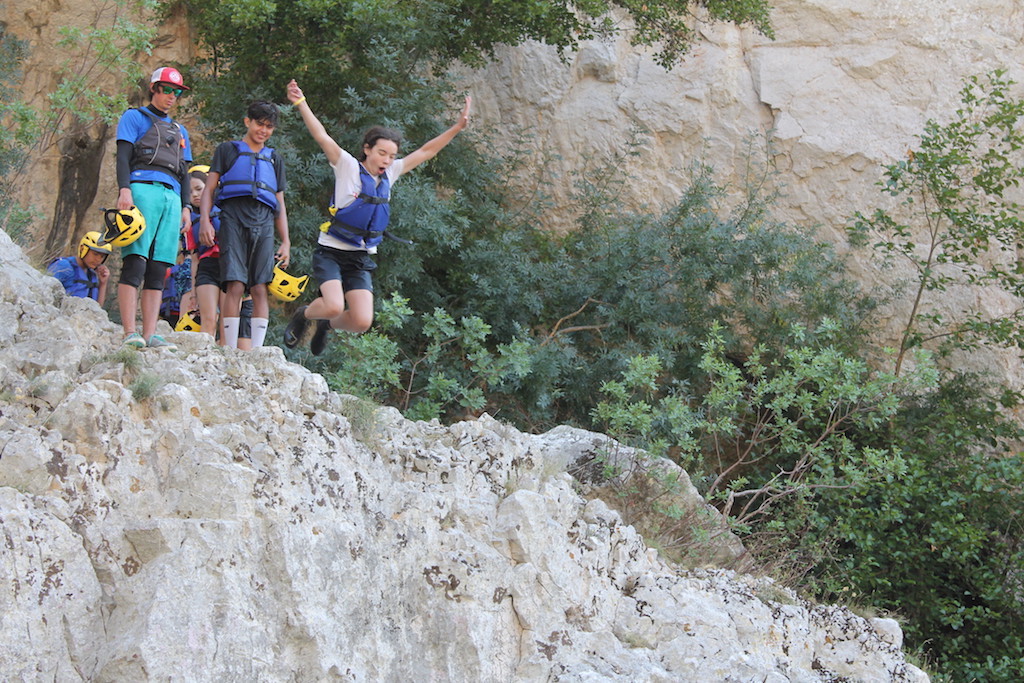 Village Camps International Summer Camp Ard&egrave;che, France 2019-07-26 https://www.villagecamps.com/journals_admin/images/2234-3467-2RockJump4.jpg