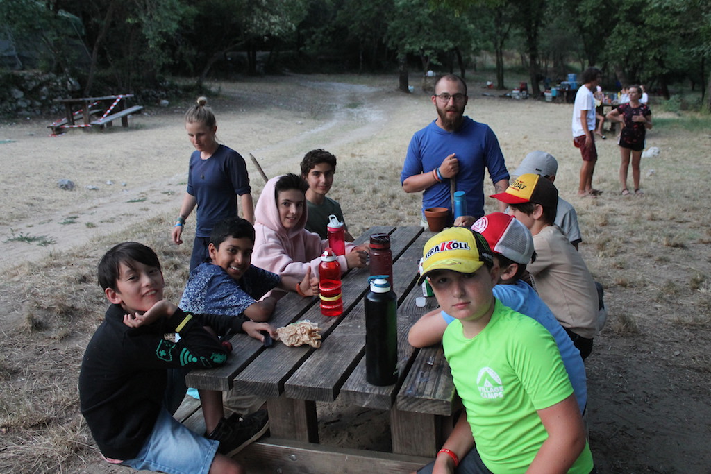 Village Camps International Summer Camp Ard&egrave;che, France 2019-07-26 https://www.villagecamps.com/journals_admin/images/2234-3611-Bivy15.jpg