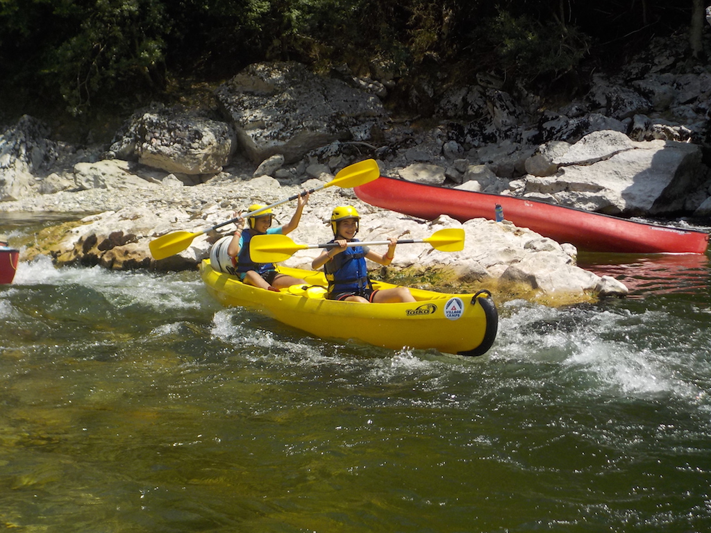 Village Camps International Summer Camp Ardèche, France 2019-07-26 https://www.villagecamps.com/journals_admin/images/2234-3840-GD2Rapid10.jpg