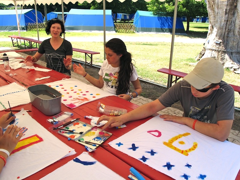 Village Camps International Summer Camp Ardèche, France 2019-07-26 https://www.villagecamps.com/journals_admin/images/423--IMG_1024.JPGlossless.jpg Village Camps International Summer Camp Ardèche, France 2019-07-26 https://www.villagecamps.com/journals_admin/images/423--IMG_1024.JPGlossless.jpg