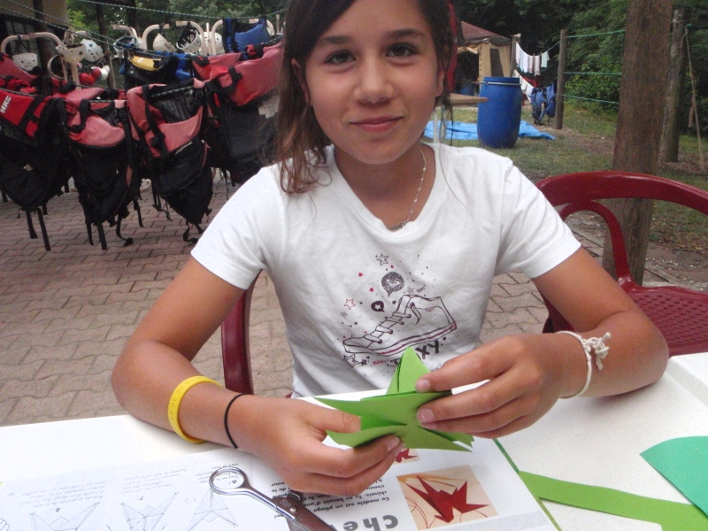 Village Camps International Summer Camp Ard&egrave;che, France 2019-07-26 https://www.villagecamps.com/journals_admin/images/77-6-Origami.jpg