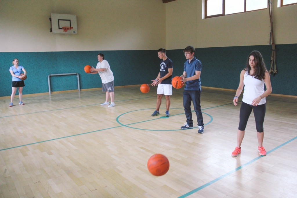 Village Camps International Summer Camp Zell am See, Austria 2025-07-26 https://www.villagecamps.com/journals_admin/images/1192-9740-IMG_6279.jpg