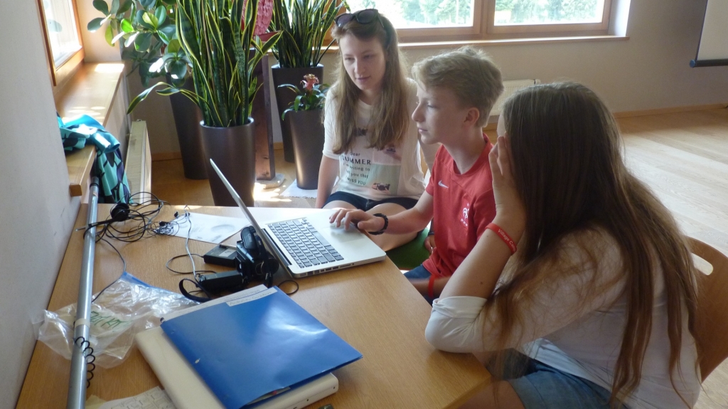 Village Camps International Summer Camp Zell am See, Austria 2025-07-26 https://www.villagecamps.com/journals_admin/images/1199-8121-P1090332.jpg