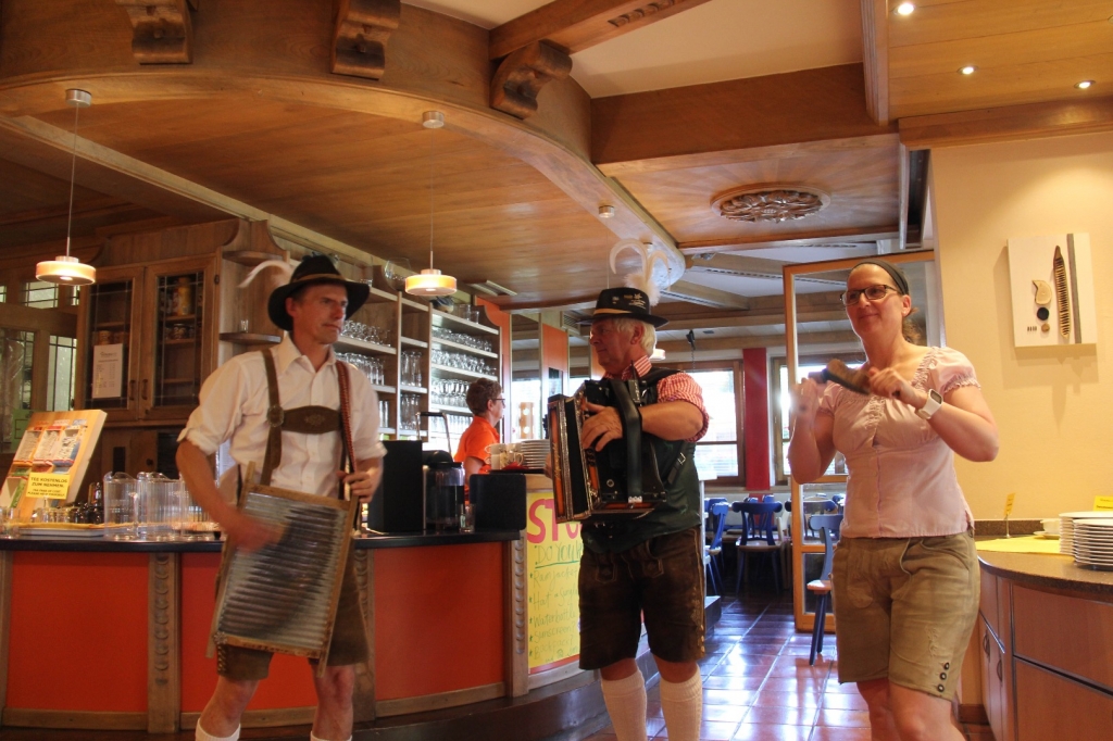 Village Camps International Summer Camp Zell am See, Austria 2026-07-05 https://www.villagecamps.com/journals_admin/images/1203-2750-IMG_8481.jpg
