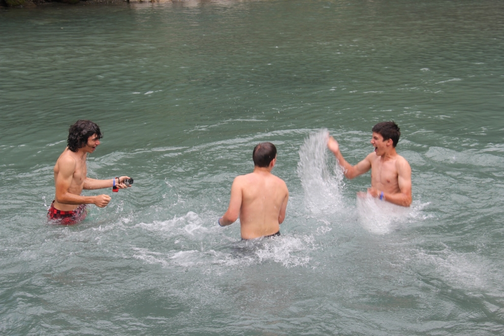 Village Camps International Summer Camp Zell am See, Austria 2025-07-26 https://www.villagecamps.com/journals_admin/images/1370-0349-IMG_9102.jpg