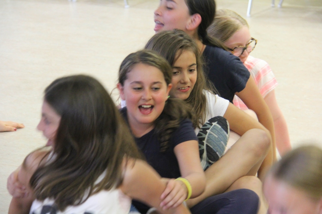 Village Camps International Summer Camp Zell am See, Austria 2025-07-26 https://www.villagecamps.com/journals_admin/images/1371-0989-IMG_9688.jpg