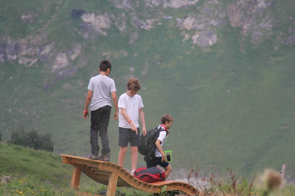 Village Camps International Summer Camp Zell am See, Austria 2025-07-26 https://www.villagecamps.com/journals_admin/images/1374-1384-IMG_0705.jpg