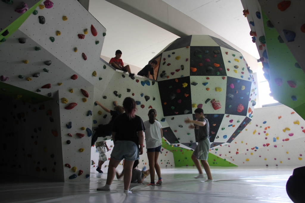 Village Camps International Summer Camp Zell am See, Austria 2025-07-26 https://www.villagecamps.com/journals_admin/images/1376-3632-IMG_1089.jpg
