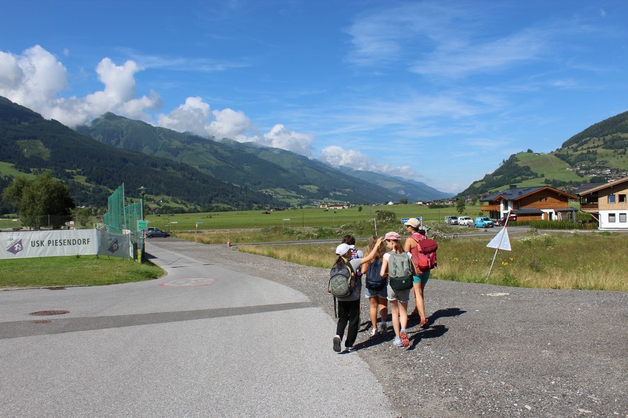 Village Camps International Summer Camp Zell am See, Austria 2026-07-05 https://www.villagecamps.com/journals_admin/images/1523-1974-img_0571.jpg