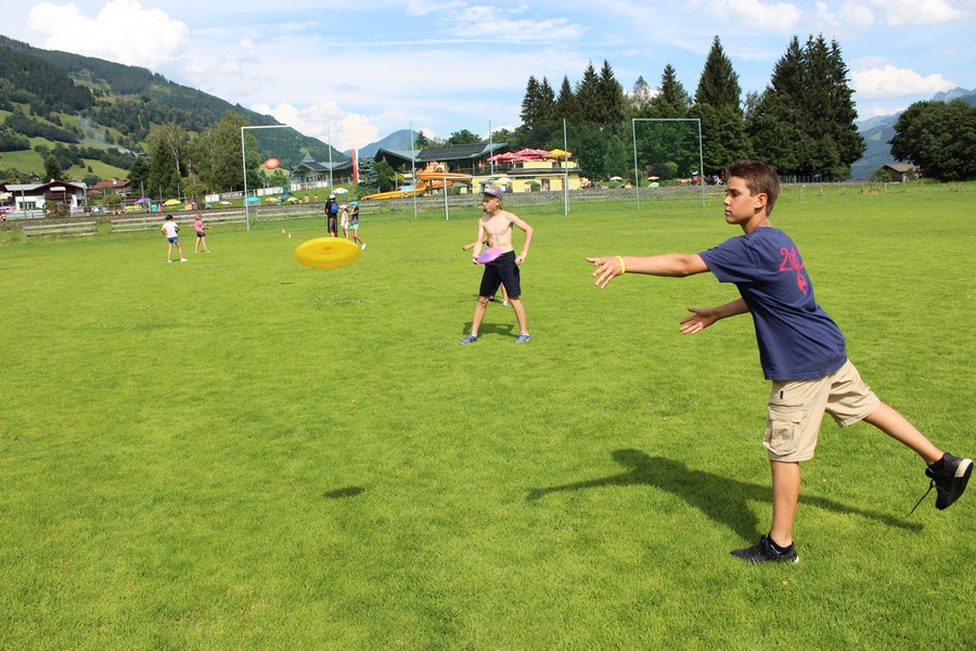Village Camps International Summer Camp Zell am See, Austria 2025-07-26 https://www.villagecamps.com/journals_admin/images/1530-0012-img_4361.jpg