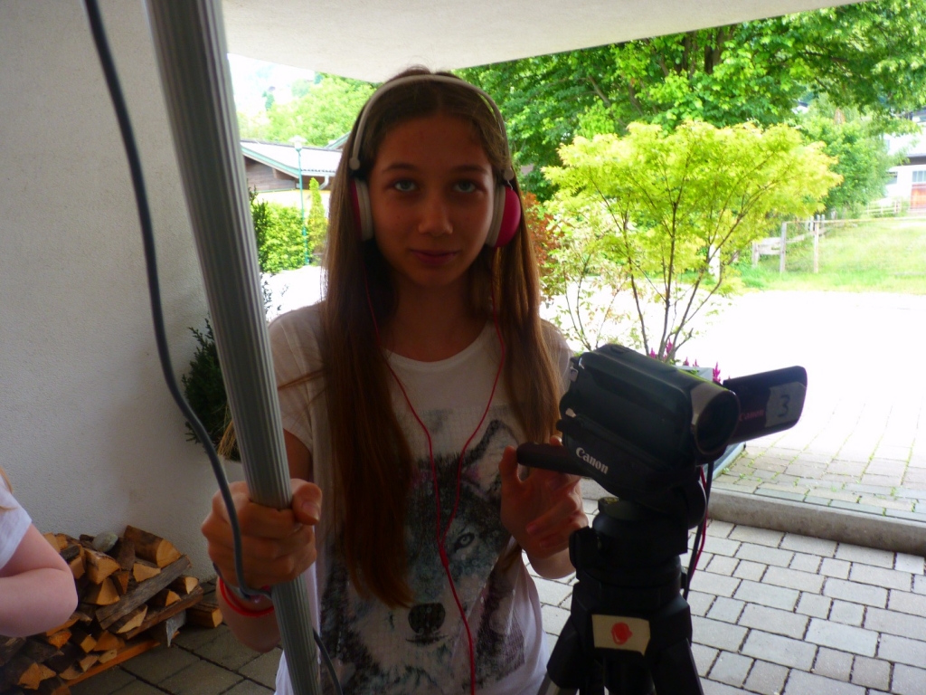 Village Camps International Summer Camp Zell am See, Austria 2025-07-26 https://www.villagecamps.com/journals_admin/images/1533-9321-p1090758.jpg