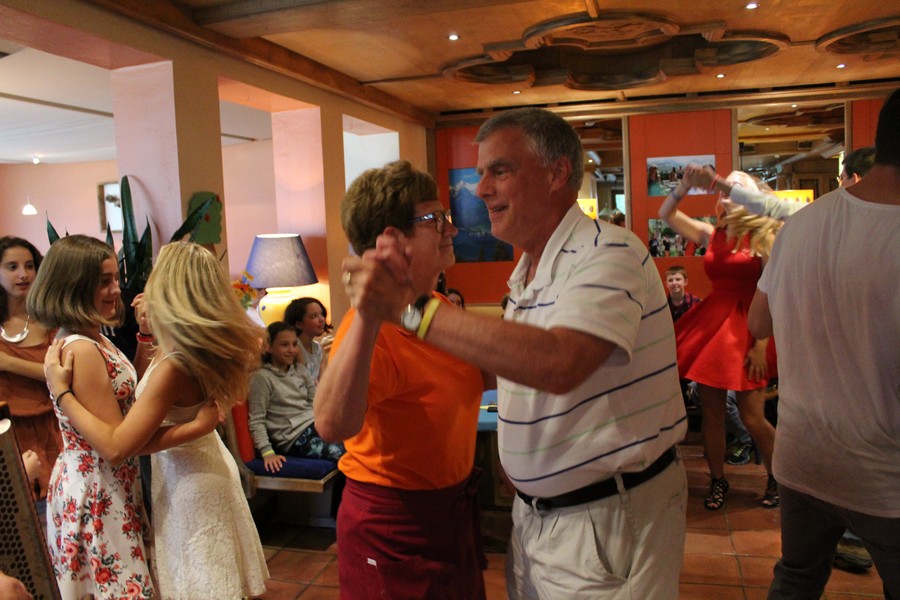 Village Camps International Summer Camp Zell am See, Austria 2025-07-26 https://www.villagecamps.com/journals_admin/images/1534-5035-IMG_6014.jpg