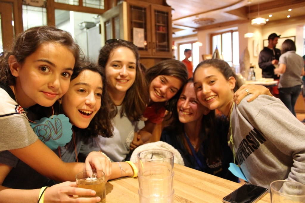 Village Camps International Summer Camp Zell am See, Austria 2025-07-26 https://www.villagecamps.com/journals_admin/images/1536-3011-img_6475.jpg