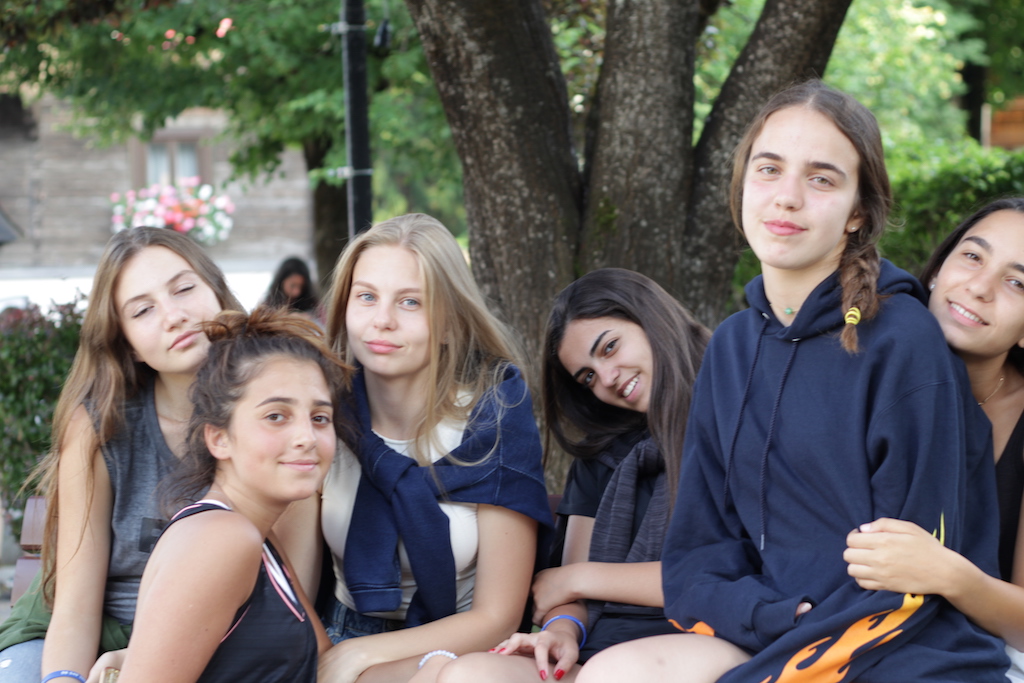 Village Camps International Summer Camp Zell am See, Austria 2025-07-26 https://www.villagecamps.com/journals_admin/images/1759-2282-IMG_7297.jpg