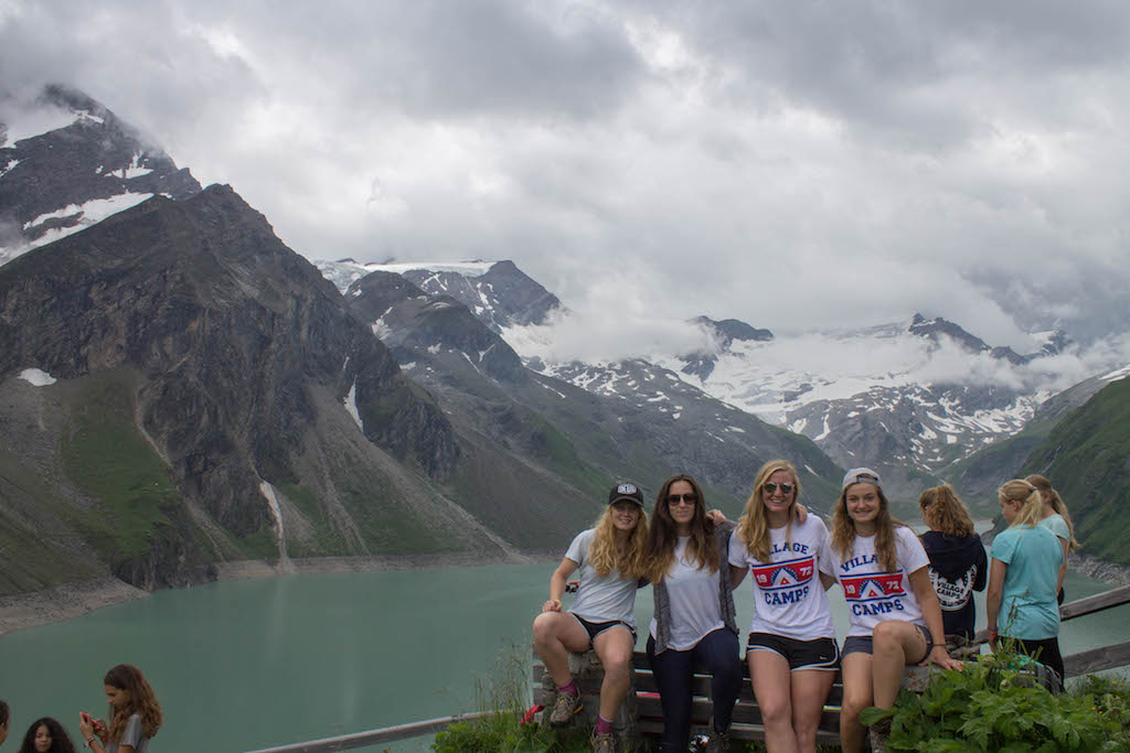 Village Camps International Summer Camp Zell am See, Austria 2025-07-26 https://www.villagecamps.com/journals_admin/images/1761-4717-glasseson.jpg