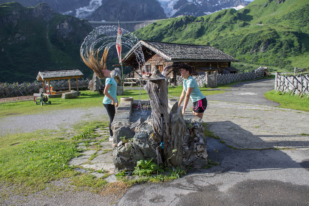 Village Camps International Summer Camp Zell am See, Austria 2026-07-05 https://www.villagecamps.com/journals_admin/images/1761-4744-hur.jpg