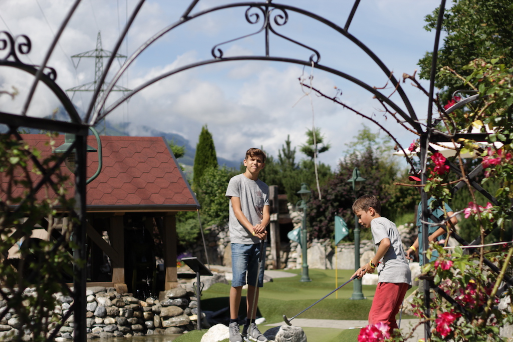 Village Camps International Summer Camp Zell am See, Austria 2025-07-26 https://www.villagecamps.com/journals_admin/images/1764-9324-IMG_8074.jpg
