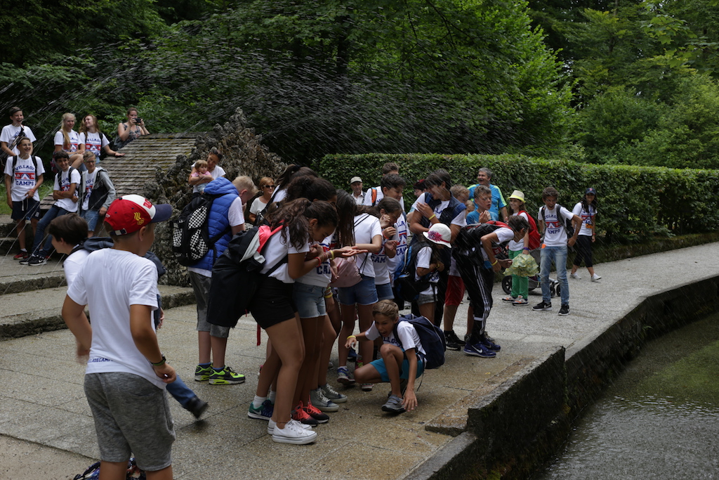 Village Camps International Summer Camp Zell am See, Austria 2026-07-05 https://www.villagecamps.com/journals_admin/images/1765-7647-IMG_8274.jpg Village Camps International Summer Camp Zell am See, Austria 2026-07-05 https://www.villagecamps.com/journals_admin/images/1765-7647-IMG_8274.jpg