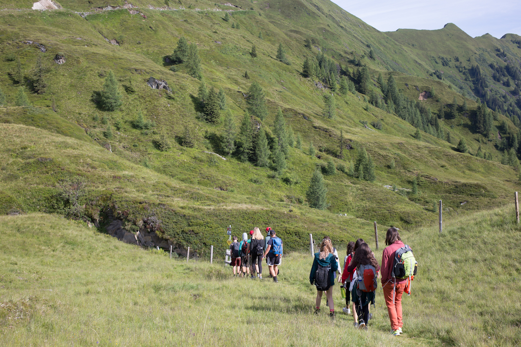 Village Camps International Summer Camp Zell am See, Austria 2025-07-26 https://www.villagecamps.com/journals_admin/images/1869-4299-_MG_5784.jpg