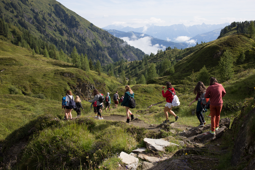 Village Camps International Summer Camp Zell am See, Austria 2025-07-26 https://www.villagecamps.com/journals_admin/images/1869-4312-_MG_5786.jpg