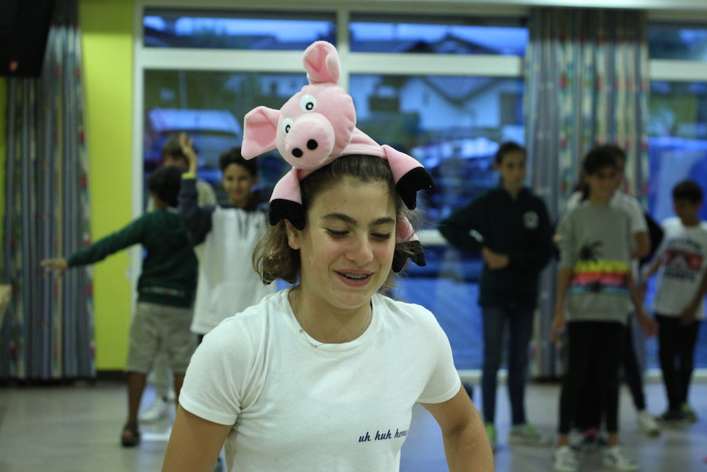 Village Camps International Summer Camp Zell am See, Austria 2025-07-26 https://www.villagecamps.com/journals_admin/images/1873-0249-IMG_0679.jpg